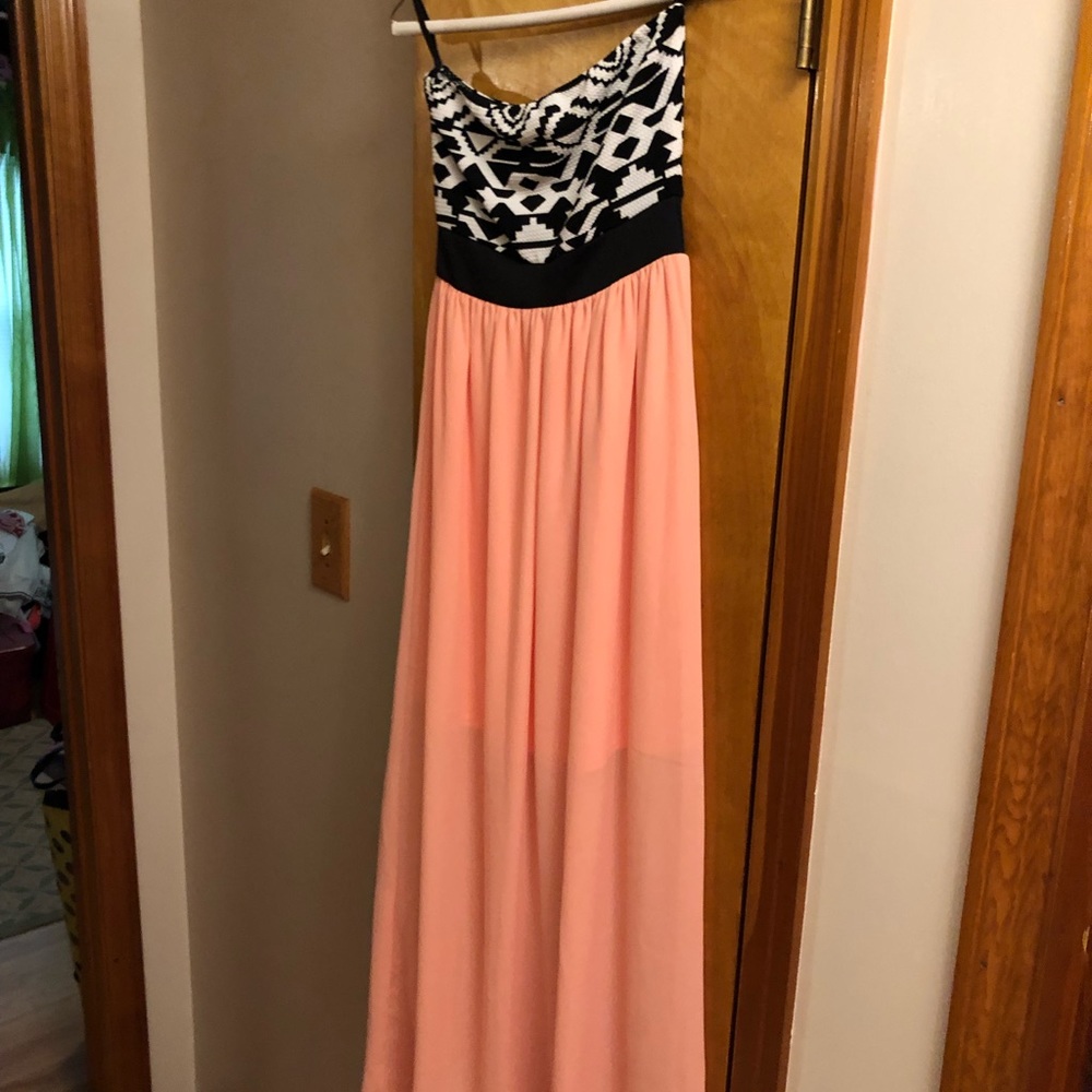 Strapless maxi dress